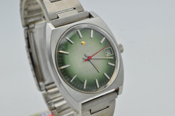 1970s Enicar Ocean Pearl Automatic New Old Stock NOS Ref. 165.39.18