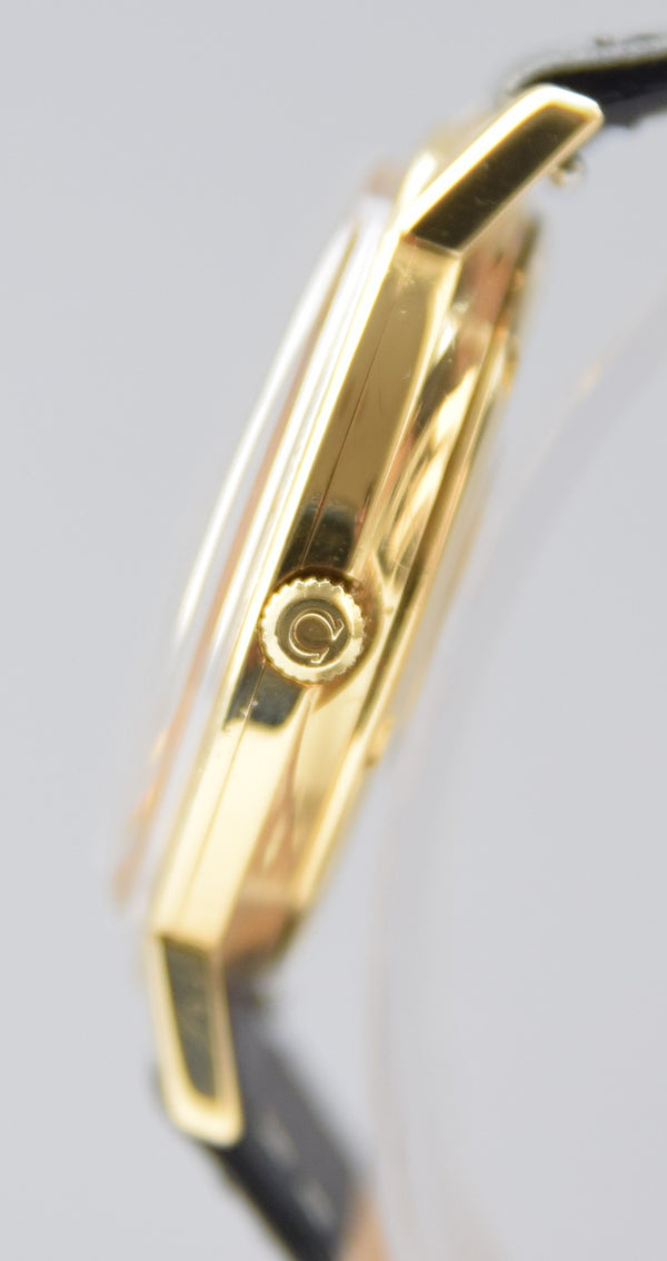 1968 Omega Constellation Automatic with Date in 18ct Gold Model 168.004 with 18ct Gold Dial