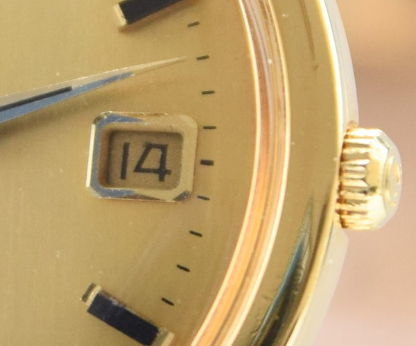 1968 Omega Constellation Automatic with Date in 18ct Gold Model 168.004 with 18ct Gold Dial