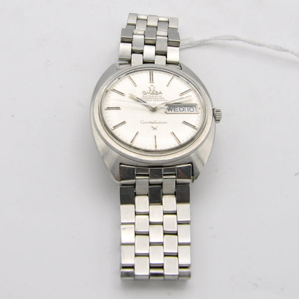 1971 Omega Constellation Automatic Chronometer Day / Date Model 168.0019 with Linen Dial