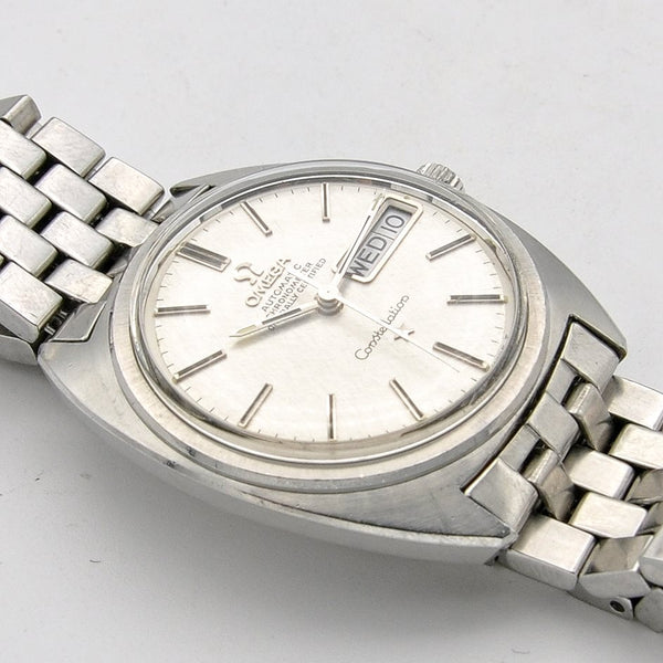 1971 Omega Constellation Automatic Chronometer Day / Date Model 168.0019 with Linen Dial