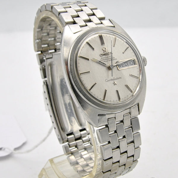 1971 Omega Constellation Automatic Chronometer Day / Date Model 168.0019 with Linen Dial
