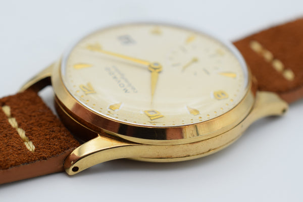 Rare Movado Calendoplan Model 13322 in 9ct Gold Dated 1953