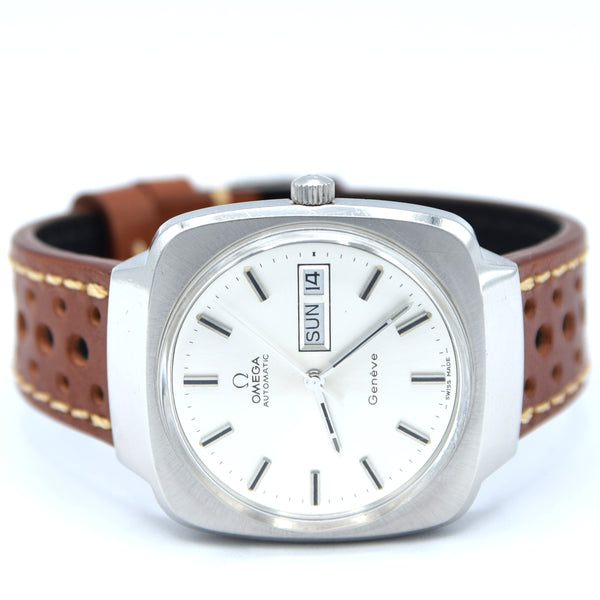 1975 Omega Genève Automatic Large Day/Date Model 166.0170 with Silvered Dial in Stainless Steel with Hooded Lugs