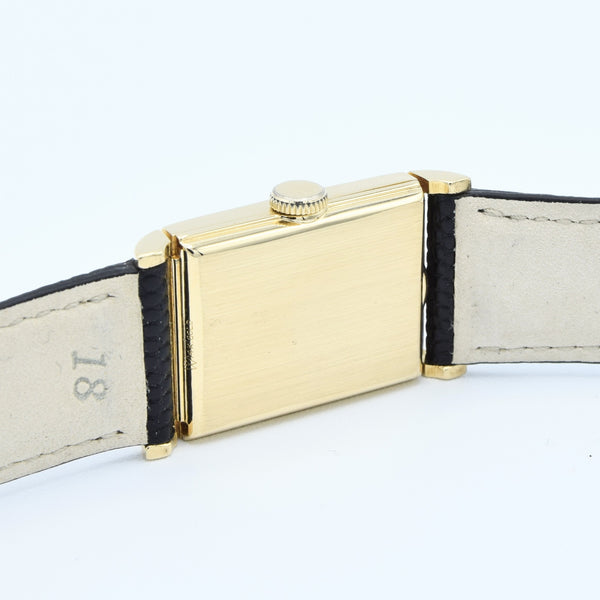 1940 Hamilton High Grade Wadsworth Deco Rectangular Wristwatch with Arabic Numerals in Solid 14ct Gold