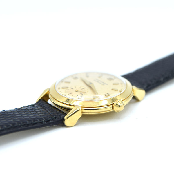 1950 Movado Bumper Automatic 'Calatrava' in Solid 18ct Gold with Box and 18ct Gold Buckle