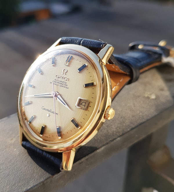 1968 Omega Constellation Automatic with Date in 18ct Gold Model 168.004 with 18ct Gold Dial
