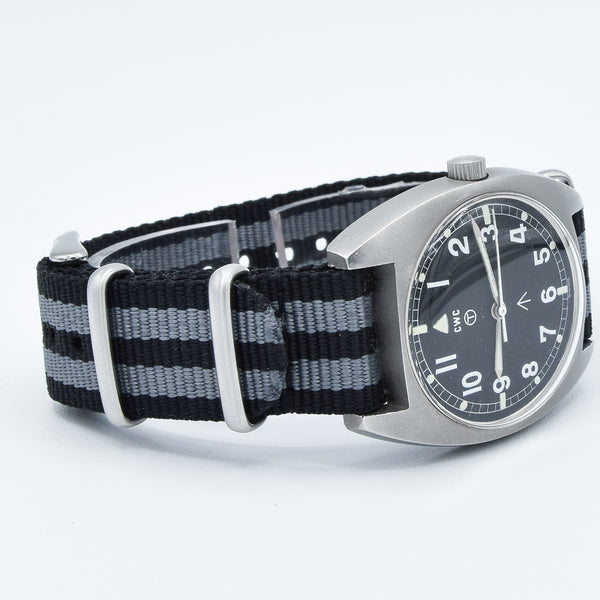 1976 CWC W10-6645-99 British Military Issue Mechanical Wristwatch with Hacking Seconds