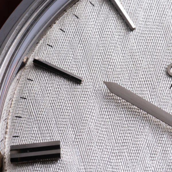 1967 Omega Seamaster Automatic De Ville Linen Dial Model 165.020 Cal 552 on Flat Beads of Rice Bracelet