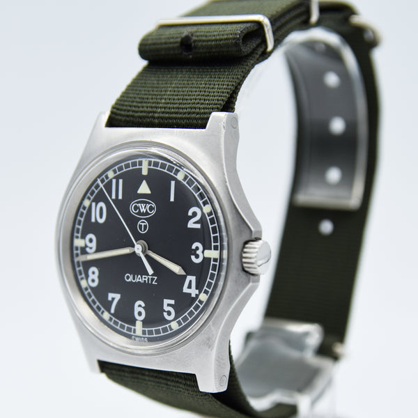 1988 CWC 0552/6645-99 5415317 British Royal Navy Issue Quartz Wristwatch with Hacking Seconds