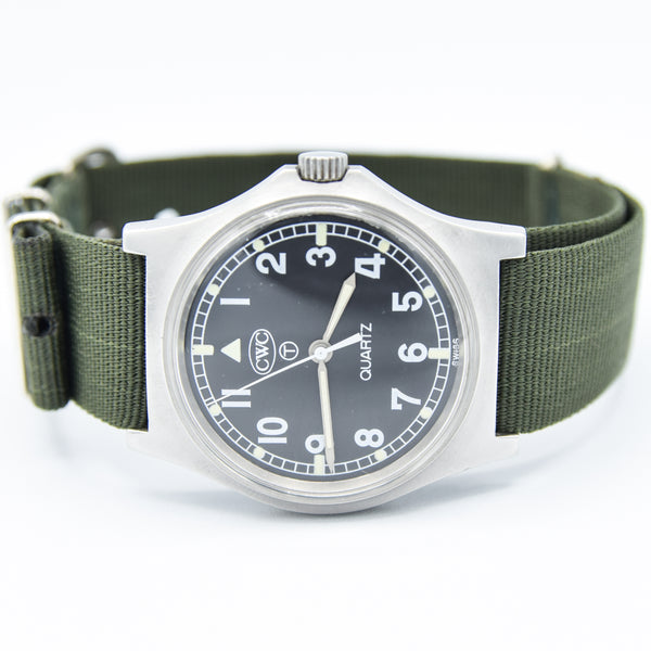 1988 CWC 0552/6645-99 5415317 British Royal Navy Issue Quartz Wristwatch with Hacking Seconds