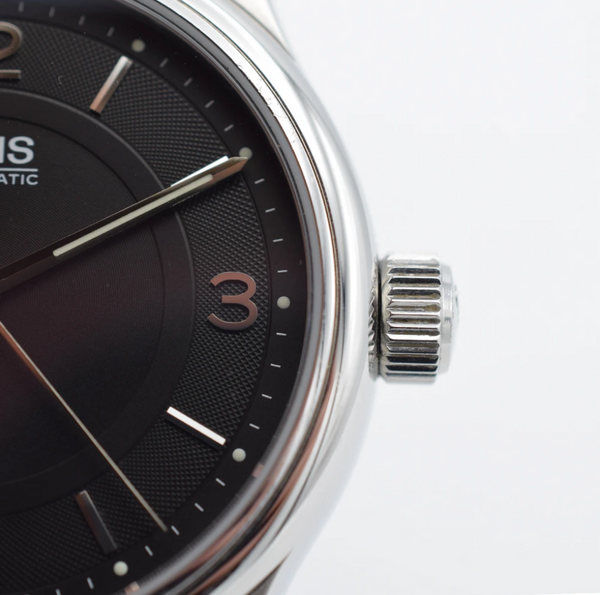 Oris Classic Date 7594 with Black Dial in Stainless Steel on Bracelet Circa 2014