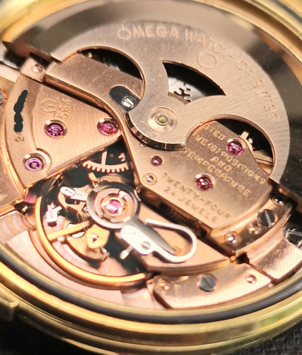 1966 Omega Constellation Date Automatic Chronometer Model 1685416 in English 18ct Gold Case with Box and Books