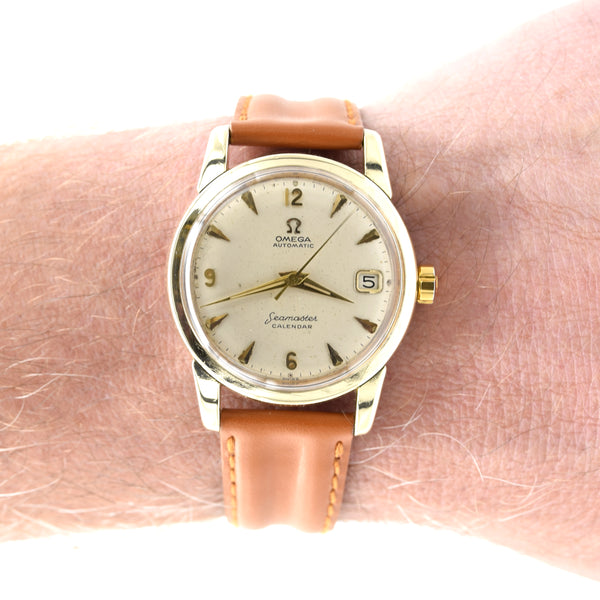 1958 Omega Seamaster Automatic Date Wristwatch Model 2849 with Original Off-White Dial Gold on steel case