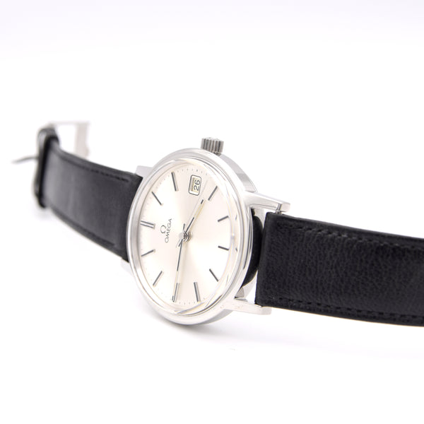 1975 Omega classic manual Wind Date Dress Watch Model 136.0104 in Stainless Steel like new