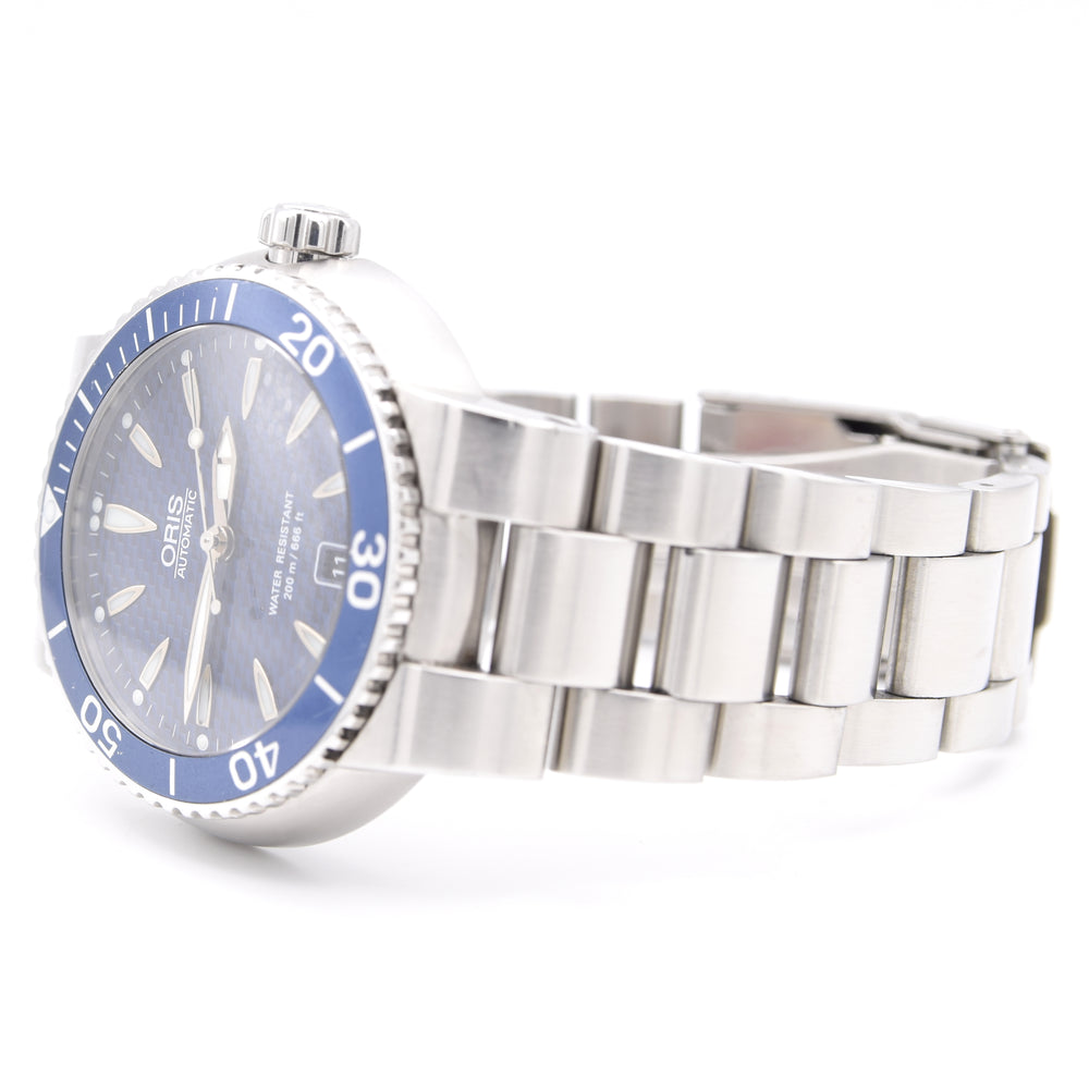 2000 Oris TT1 Auto Diver style Date with blue textured dial model 7533 22-92809 43mm