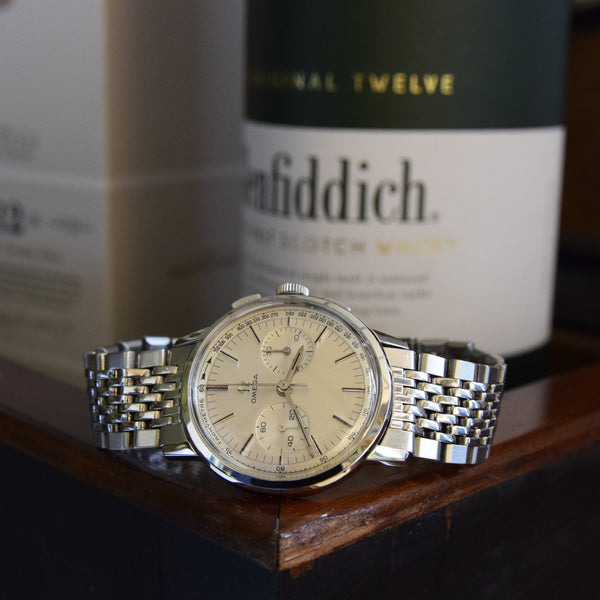 1965 Omega Classic & beautiful dress Chronograph model 101.00009 with fantastic original dial + Box