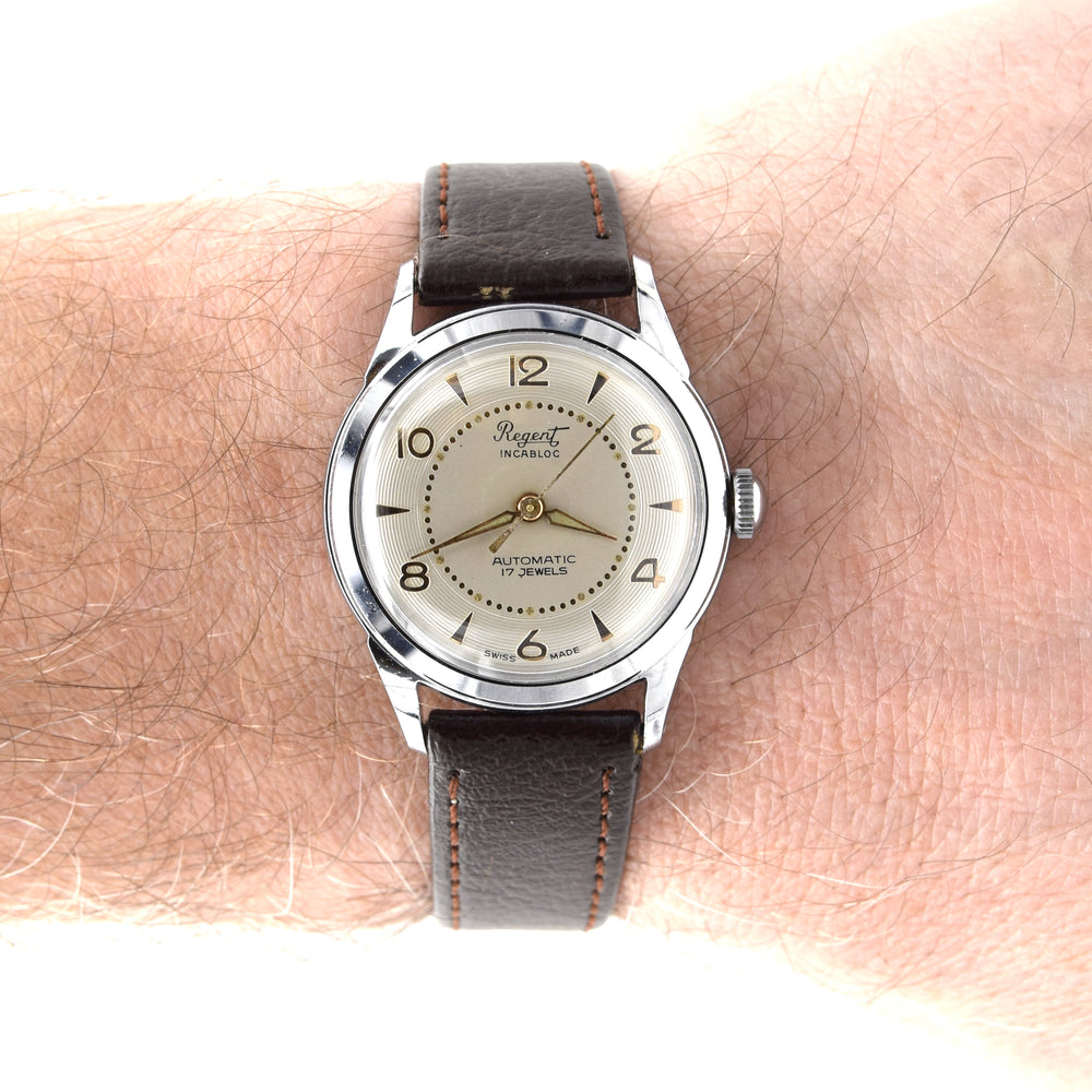 1950s Regent Swiss NOS unused automatic classic watch with attractive Concentric dial unisex