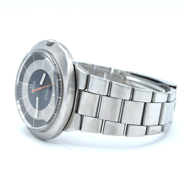 1968 Omega Geneve Dynamic Automatic with Rarer Grey bulls eye Dial 165.039 in Stainless Steel on Bracelet