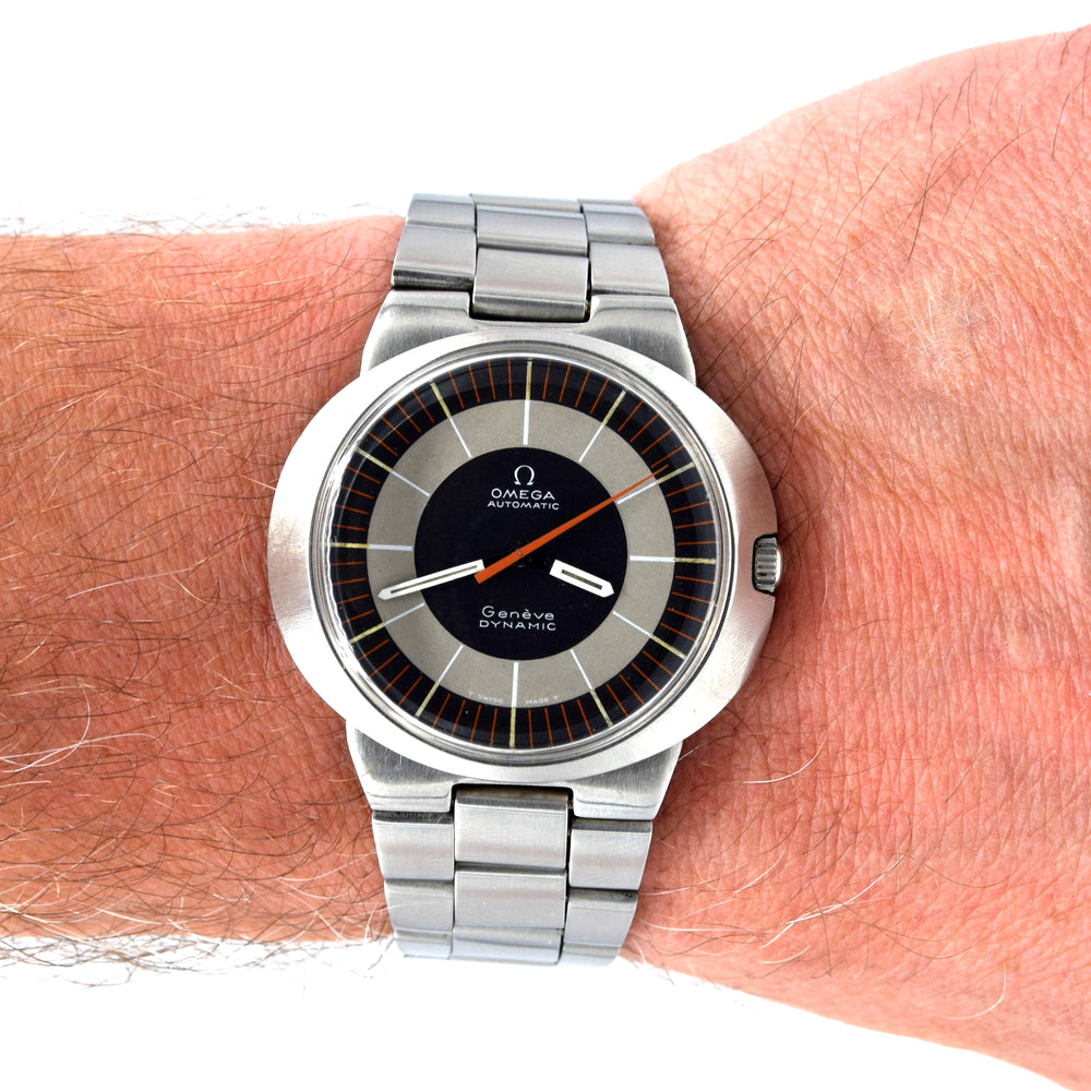 1968 Omega Geneve Dynamic Automatic with Rarer Grey bulls eye Dial 165.039 in Stainless Steel on Bracelet