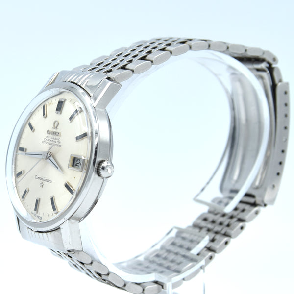 1967 Omega Constellation classic Automatic Chronometer Date Model 168.018 with silvered Dial and Bracelet