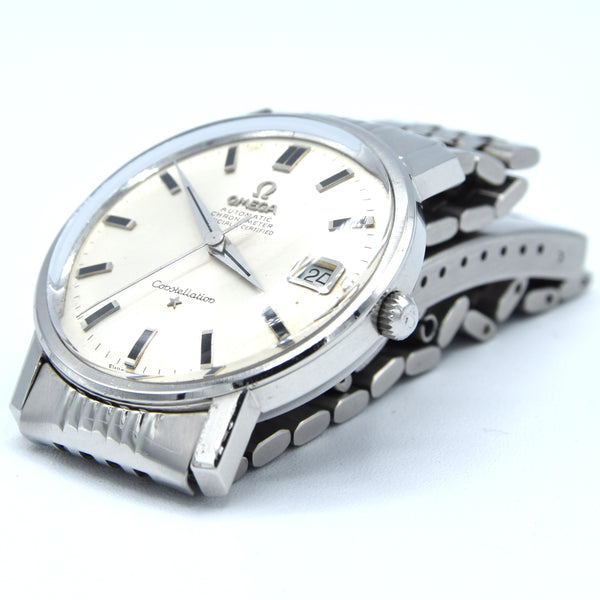 1967 Omega Constellation classic Automatic Chronometer Date Model 168.018 with silvered Dial and Bracelet