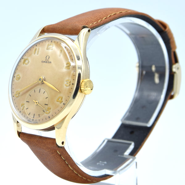 1949 Omega Classic Manual Wind Dress Watch with Arabic Numerals Model 13322 in Solid 9ct Gold Case
