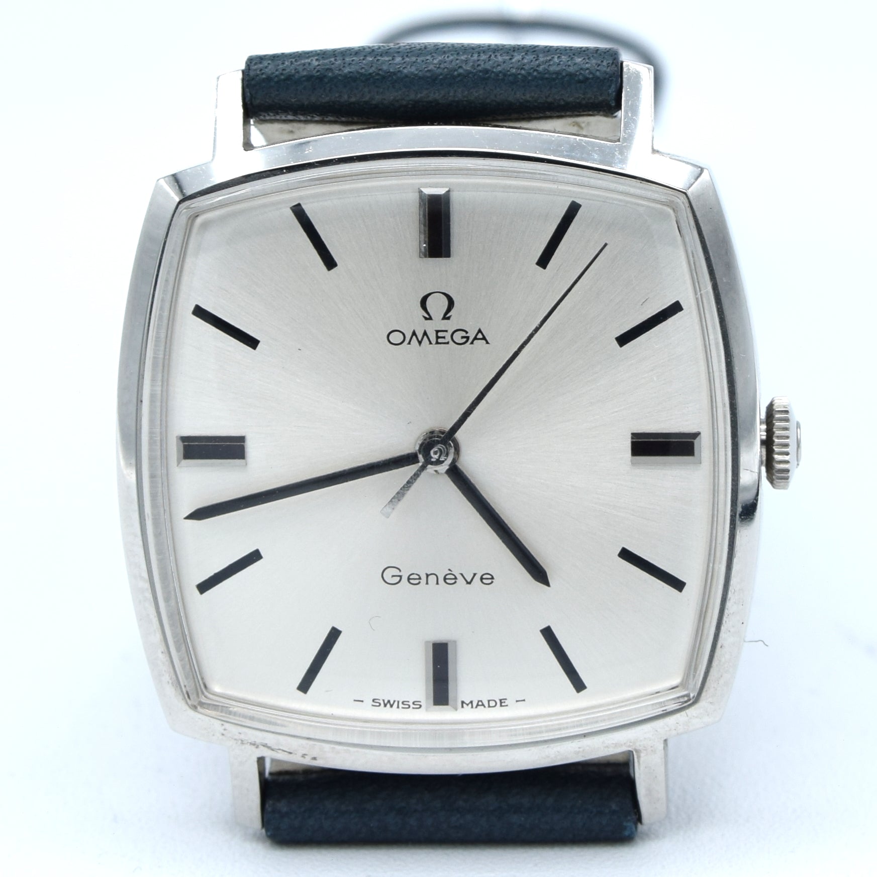 1970 Omega square sophisticated Geneve Model Manual Wind
