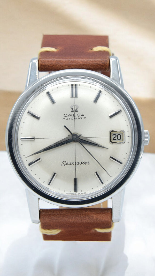 1967 Omega Automatic Seamaster Model 166.003 Calendar Model steel with cross-hair onyx dial