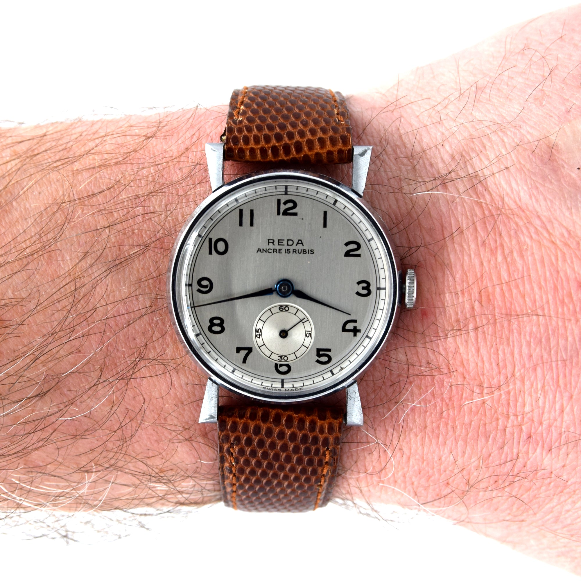 1954 Longines classic Manual Wind 35mm Wristwatch Model 7035 fully restored with renown Cal 12.68z
