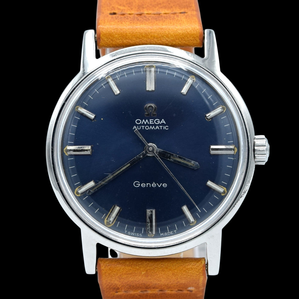 1969 Omega Geneve Automatic calendar  Model 165.070 with Stunning Rare Electric Blue Dial