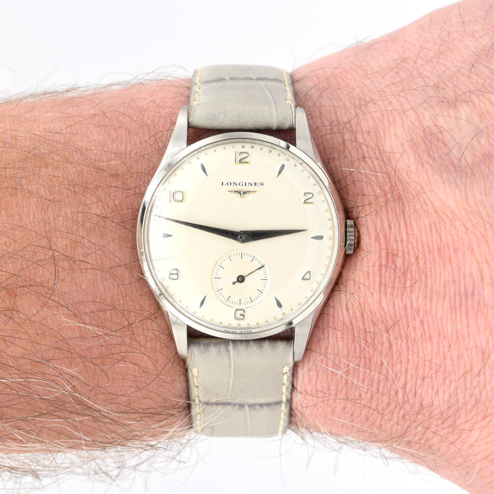 1954 Longines classic Manual Wind 35mm Wristwatch Model 7035 fully restored with renown Cal 12.68z