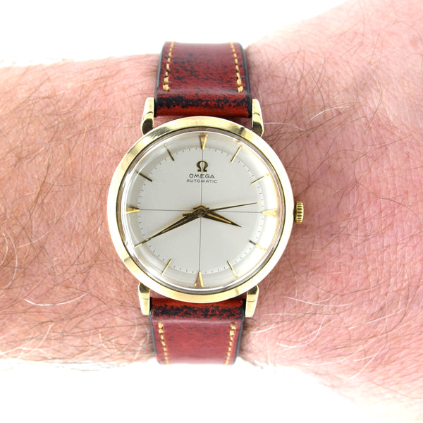 1958 All original Elegant Omega Automatic Dress Watch with Cross Hair Dial Model 13308 in 9ct Gold Cal 501