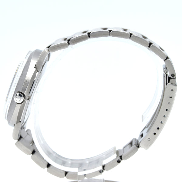 1971 Omega Geneve Dynamic Automatic with Rarer Grey bulls eye Dial 166.039 in Stainless Steel + Papers