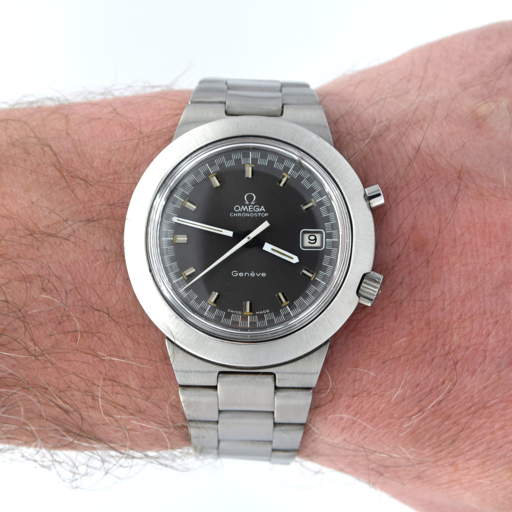1969 Omega Rare Jumbo ufo "Chronostop Fontana Pentatlon" Geneve with Grey Racing Dial Model 146.012 on Bracelet