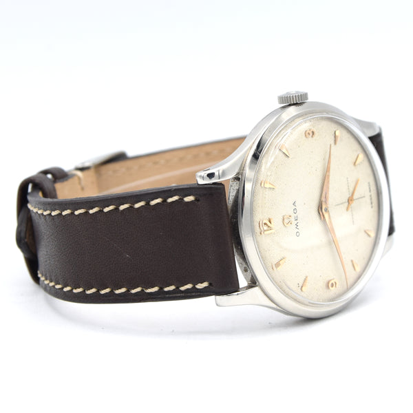 1952 Omega Large Jumbo watch model 2609 with honecomb / waffle Mixed Arabic Dial and Sub Seconds