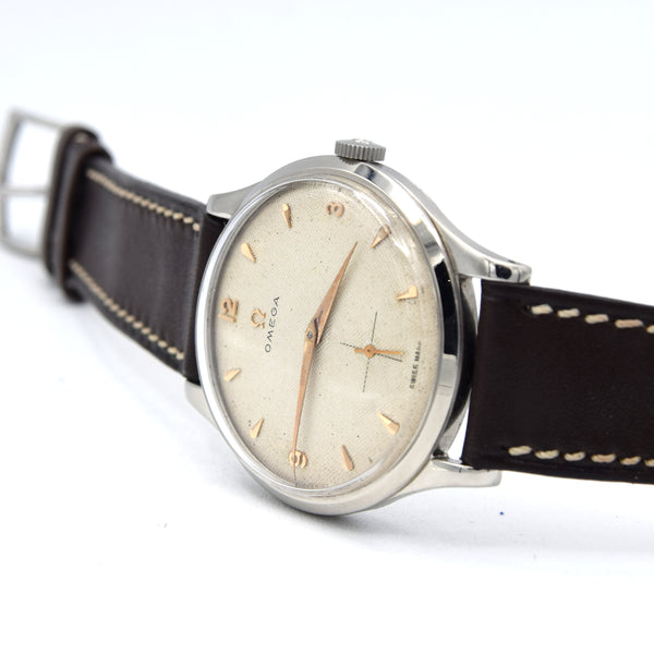1952 Omega Large Jumbo watch model 2609 with honecomb / waffle Mixed Arabic Dial and Sub Seconds