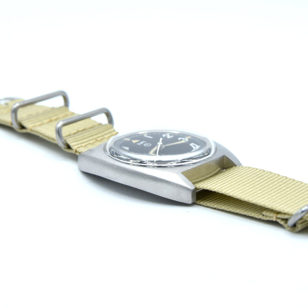 1977 CWC W10-6645-99 British Military Issue Mechanical Army watch - 2nd year of production
