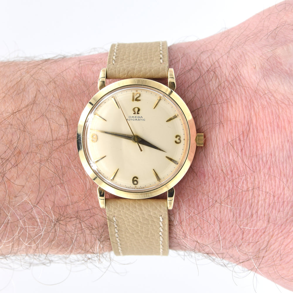 1958 Omega Automatic Elegant solid 9ct gold Dress Watch  Dial Model 13308 All original Cal 501