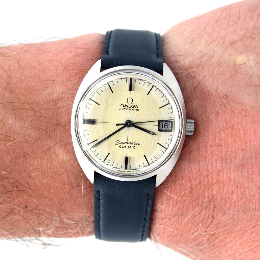 1968 Omega Seamaster Cosmic Date Model 166.023 Cross-Hair Dial Steel Monocoque Case