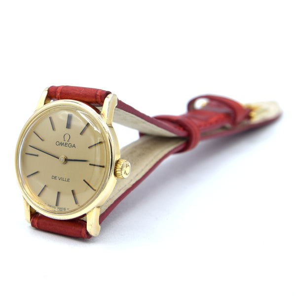 1975 Omega De ville classic ladies manual Wind slim Dress Watch Model 111.0104 caliber 625