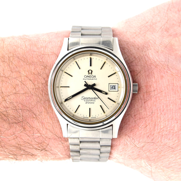 1975 Omega Large Seamaster Cosmic 2000 Automatic Date Model 166.128 with Silvered Dial on Bracelet