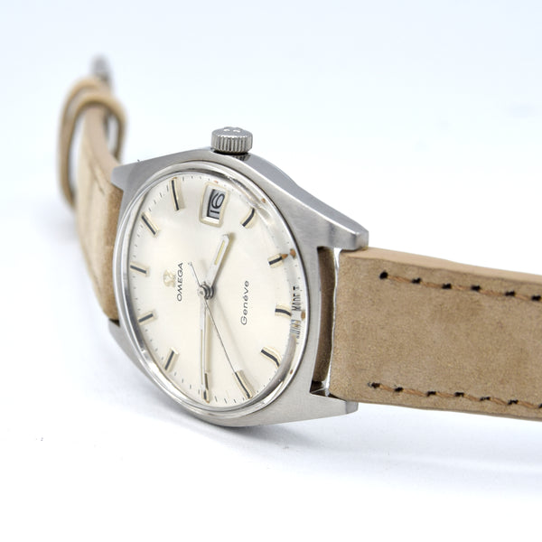 1969 Omega Geneve Date Model 136.041 Manual Wind with onyx style markers sharp & sleek