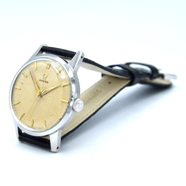 1952 Omega Ref. 2496 Steel Manual Wind Watch – Cal. 283 – Original Eggshell Patina Dial, Facet Lugs & Signed Crown