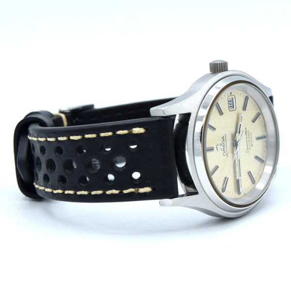 1971 Omega Large 38mm Seamaster Cosmic 2000 Automatic Date Model 166.128 with Silvered Dial