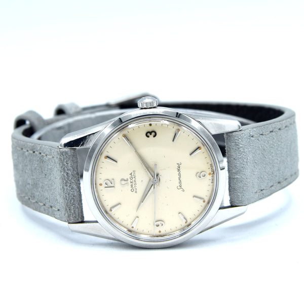 1961 Omega Seamaster Automatic Wristwatch Model 14700 with Original Off-White Explorer Dial in Steel