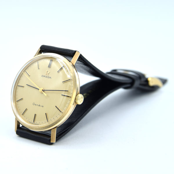 1970/73 Omega Unused N.O.S Geneve Watch 9ct Gold English Case Model 1318412 Buckle + Box