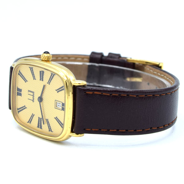 1980 Alfred Dunhill Guilloché / hobnail dial texture Gilt Rectangular Swiss Quartz Wristwatch – Roman Dial, Cabochon Crown