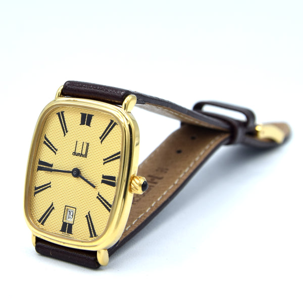 1980 Alfred Dunhill Guilloché / hobnail dial texture Gilt Rectangular Swiss Quartz Wristwatch – Roman Dial, Cabochon Crown