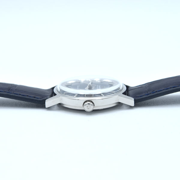 1969 Omega Geneve Automatic Date Model 166.070 Rare sunburst Electric Blue Dial caliber 565